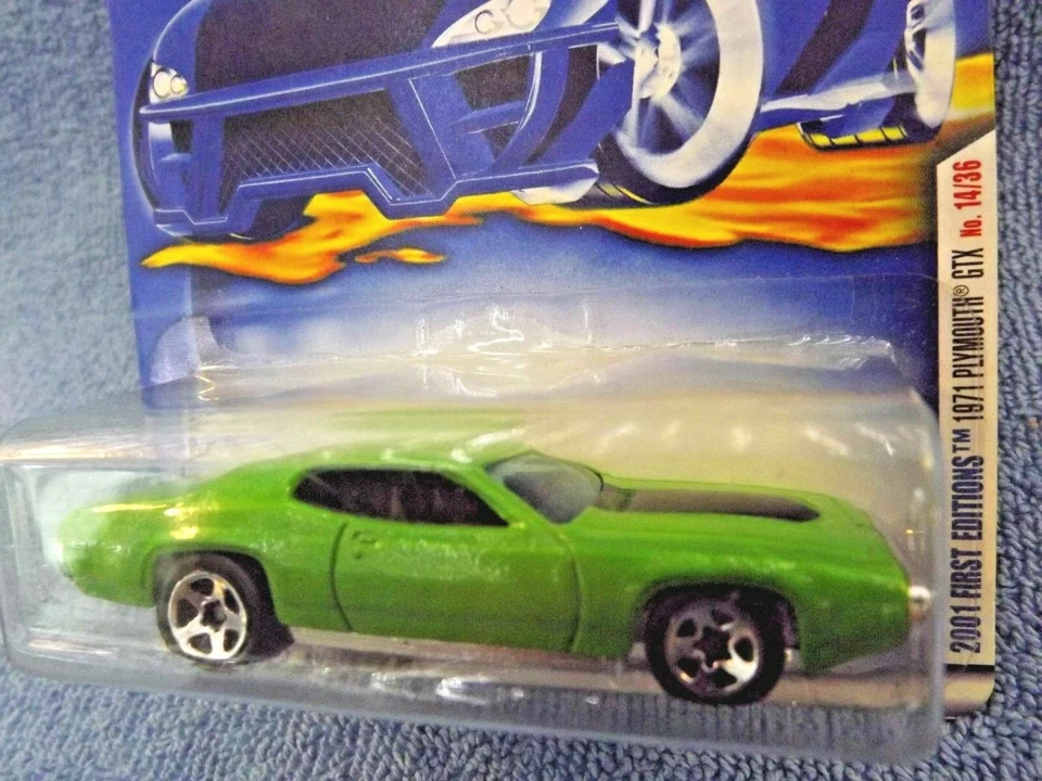2001 Hot Wheels #26 First Editions 14/36 1971 PLYMOUTH GTX Green w/Chrome 5 Sp - Image 2 of 4