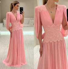 Chic Pink Mother of the Bride Dresses V-Neck Cape Wedding Guest Lace Waist Floor