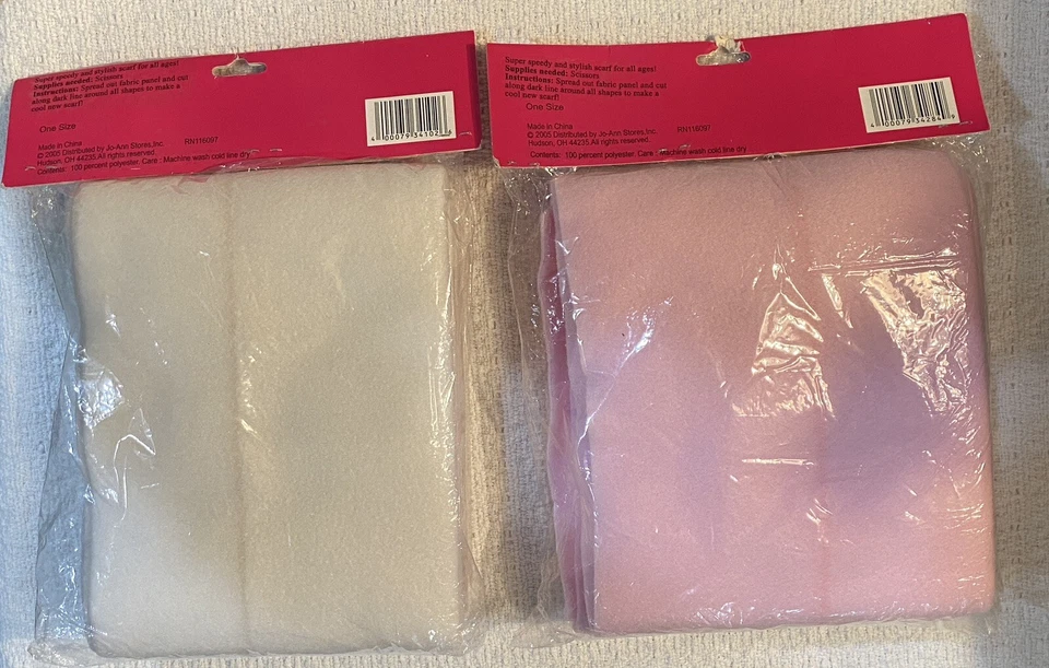 Jo Ann Essentials Kit de bufanda con flecos de vellón sin coser Lote de 2: VER DESCRIPCIÓN Foto 2 de 4
