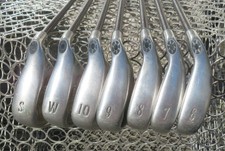 set of 7 Callaway Big Bertha Gems ladies irons 6-10 W & SW Rt. handed graphite