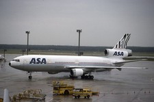 Aircraft Slide - 10 slides of various DC-10's   B010 