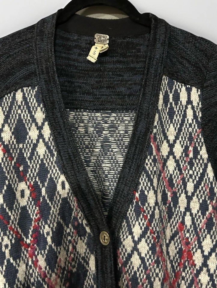 We The Free People Foxtrot Argyle 蓝色白色红色开衫 S 码 — 第 3/4 张图片