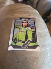 2019 DANICA PATRICK PANINI PRIZM VARIATION NASCAR RACING CARD #42 