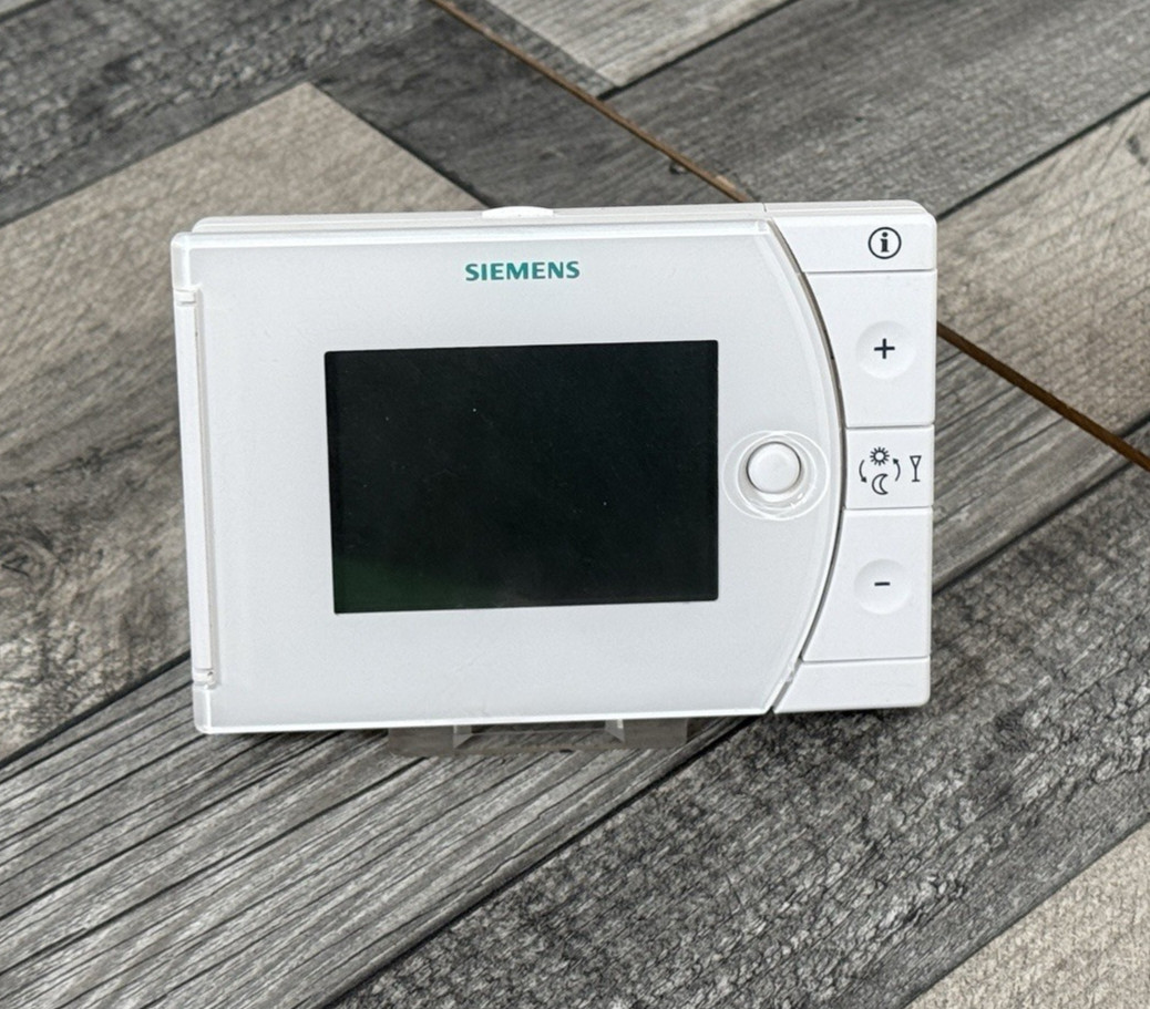 Siemens REV24 Hardwired Programmable Thermostat Front Unit Only NEW