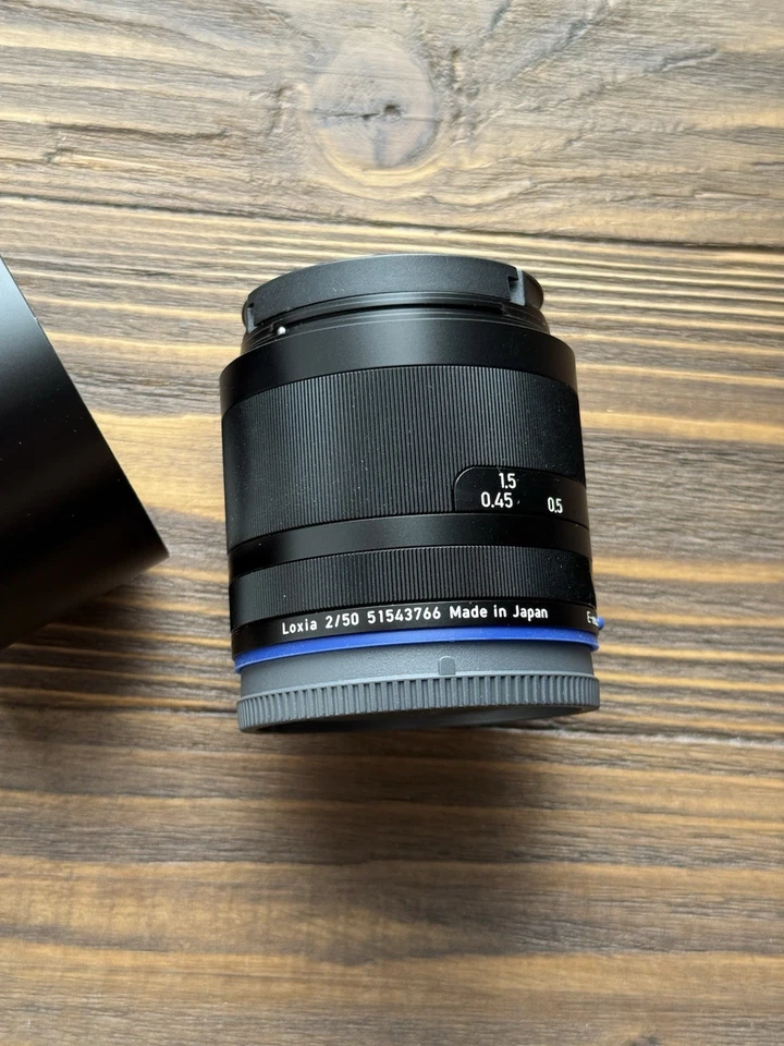 Zeiss Loxia T* 50mm f2.0 E-mount full frame lens - Image 2 of 4