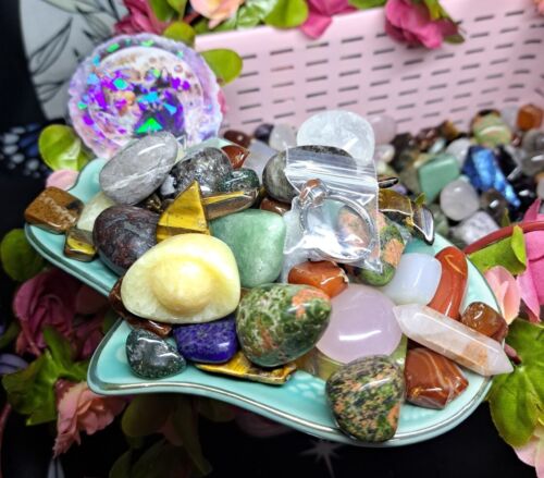XL Lucky Crystal Scoop Mystery Dip - Tumbles Chips & Free Gifts! - Picture 1 of 3