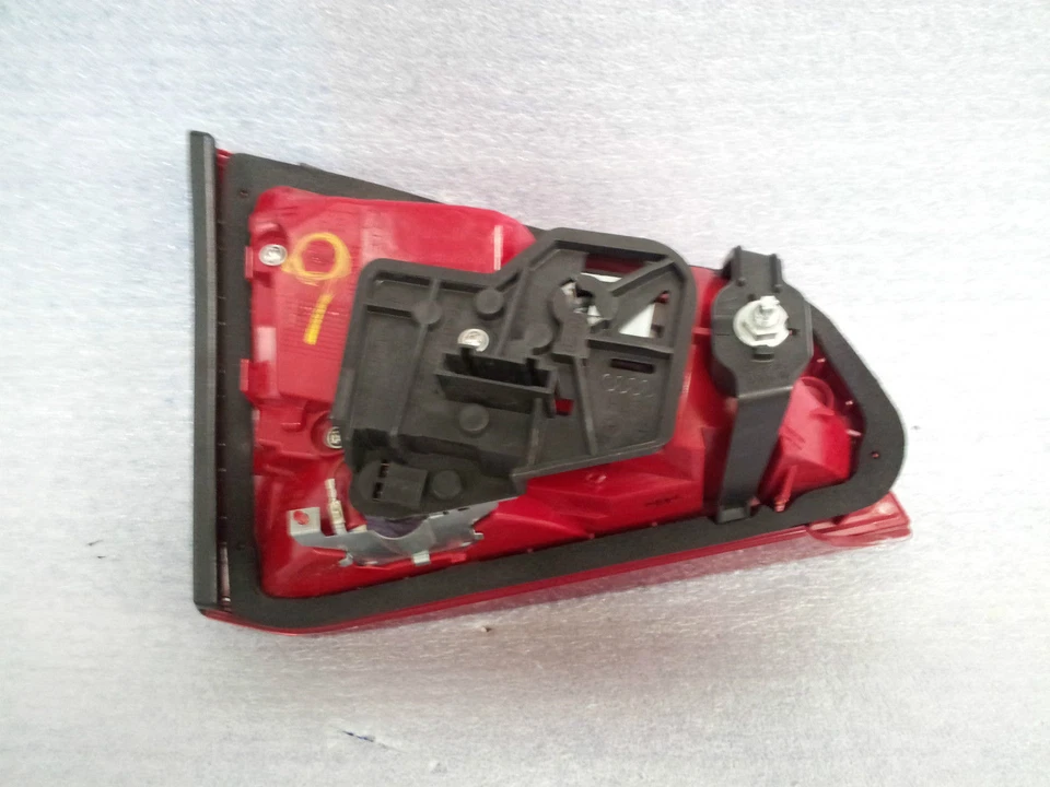 2009-2012 Audi A4 Avant Quattro S4 Passenger Side LED Tail Light 8K5945094B - Image 2 of 4