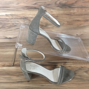 kenneth cole lex block heel