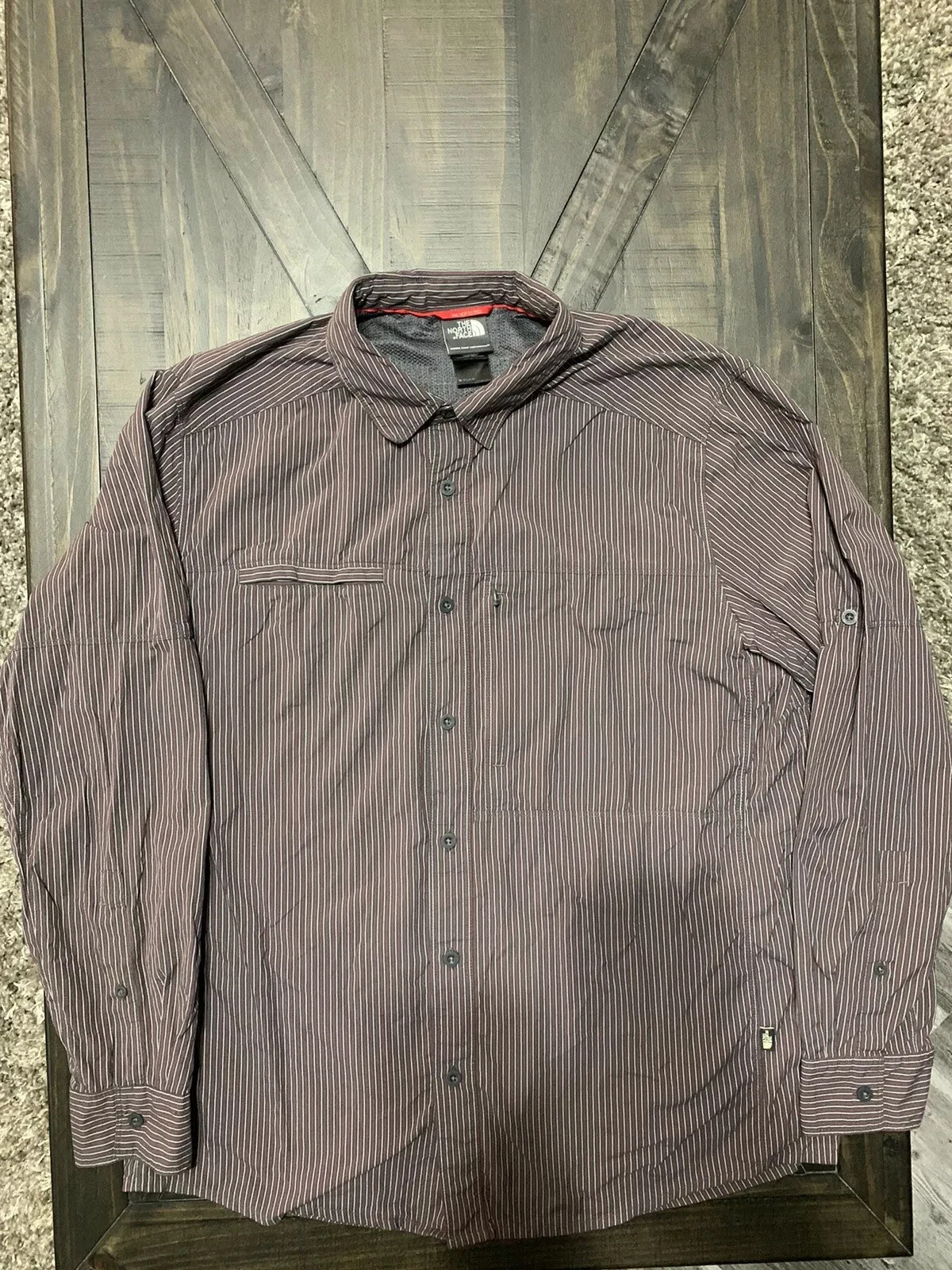 The Norrh Face Vented Long Sleeve Button Down Shirt Men’s Large