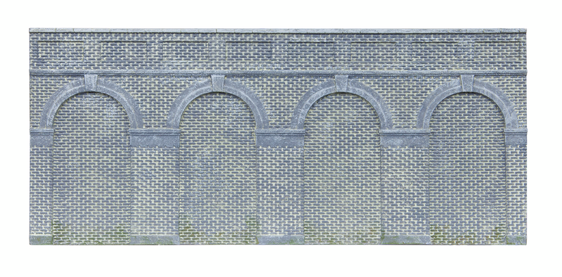 New Boxed Pair of R7385 Hornby 00 Gauge Mid Level Retaining Wall Resin Models.