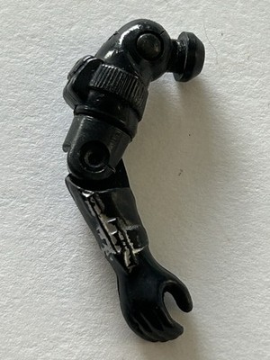 Gi Joe ARAH 1985 Snake Eyes V2 R Arm Tight Elbow Joint Flat Rate Shipping F58
