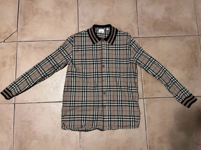 Burberry Plaid Cotton Long Sleeve Button-Up Shirt Beige Black Red Size M