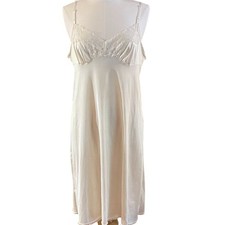 Vintage Vassarette Ivory/Cream Satin Slip Dress Nightgown Lingerie Lace Size 40