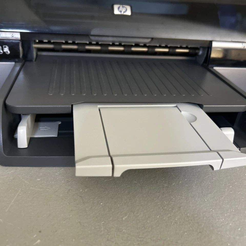 HP DeskJet 5650 Workgroup Inkjet Printer- Ink And Wires Are NOT included - Image 2 of 4