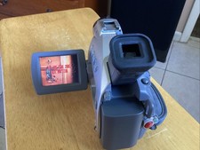 Canon ZR60 MiniDV Digital Video Camcorder Parts Only Turns On See Discription.