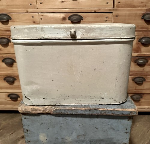 Vintage Tin Metal Bread Box Hinged Kitchen Decor