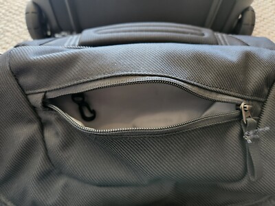 Patagonia Transport Roller | 60L & 90L Rolling Duffle Bags | EUC