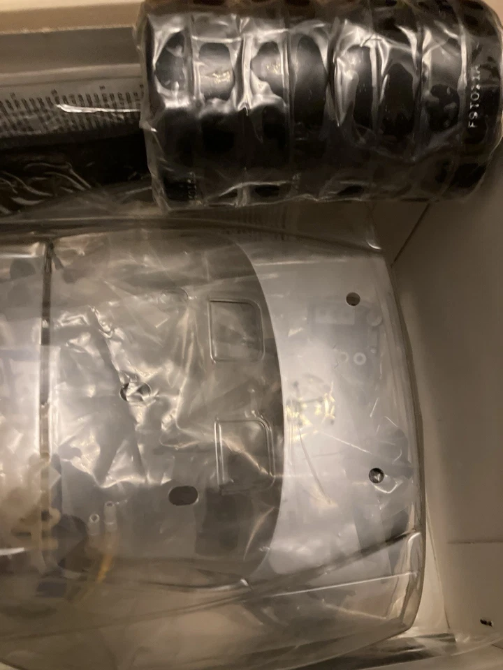 NEW 58239 TAMIYA VINTAGE 1/10 RC TA03F TA03 NISSAN PENNZOIL R34 GT-R SPECIAL KIT - image 3 of 4