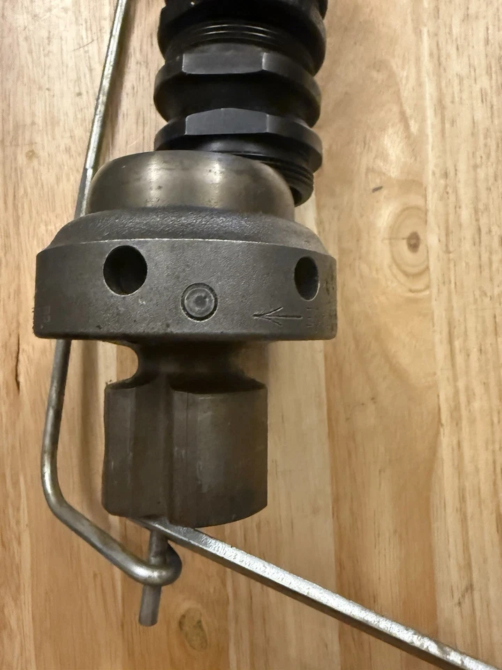 Ridgid  819 1/2" -3/4"-1"-1 1/4"& 1/ 1/2" NPT Nipple Chuck Kit - Image 3 of 4