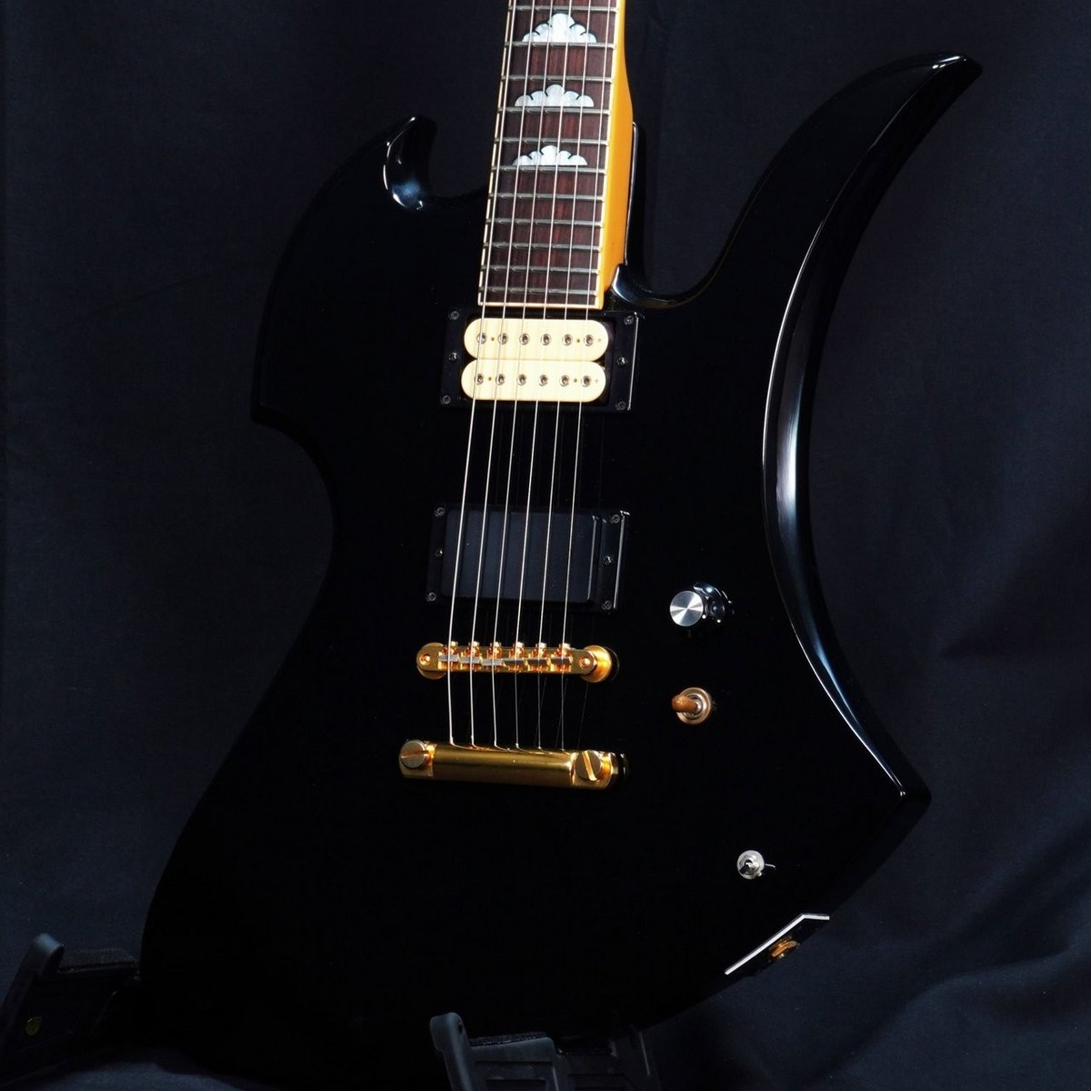 FERNANDES BURNY MG-80X Black hide Model 1991-2010 | eBay FERNANDES BURNY MG-80X Black hide Model 1991-2010 | eBay