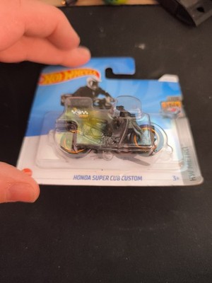 Hot Wheels Honda Super Cub Custom TREASURE HUNT 2024 HTF23 im Maßstab 1:64