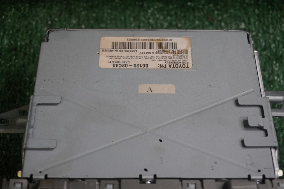 2011 2012 TOYOTA COROLLA MATRIX RADIO RECEIVER AM FM CD PLAYER OEM ...