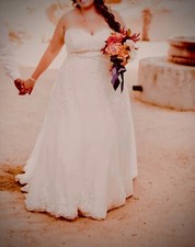 Size 20 Beaded Lace & Tulle Ball Gown Wedding Dress Strapless “Jewel”