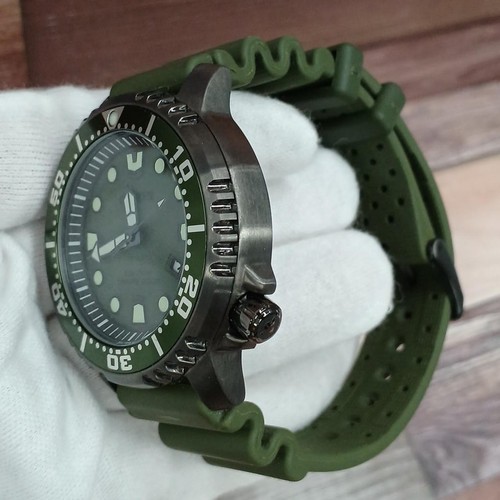 Citizen Promaster BN0157-11X Eco-Drive Plongeurs 200M Vert Rond Solaire Montre - Photo 7 sur 9