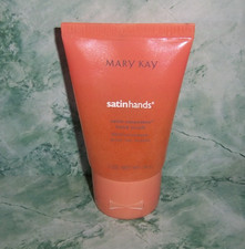 Mary Kay Satin Hands SATIN SMOOTHIE HAND SCRUB Travel Size 2 oz. New