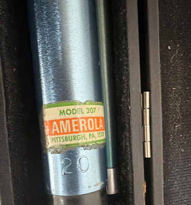 Amerola Model 207 Two-Piece Billiard Cue 20 oz with Hard Case Pittsburgh PA
