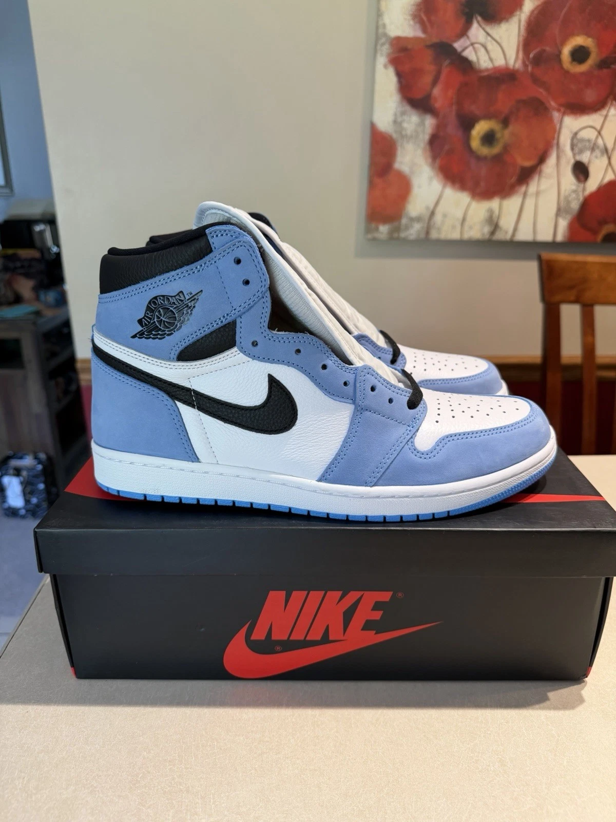 Brand New Jordan 1 Retro University Blue Size 11.5
Opens in a new window or tab