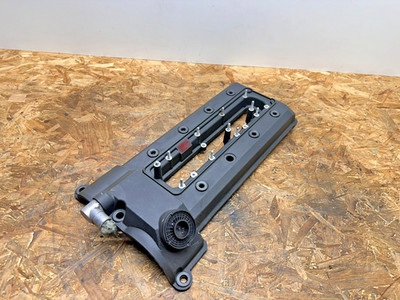 00 03 BMW E39 E52 M5 Z8 S62 Right Engine Motor Valve Head Rocker Box Cover OEM