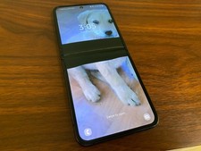 Samsung Galaxy Z Flip4 SM-F721U1 - 128GB - Graphite Factory Unlocked READ DESC