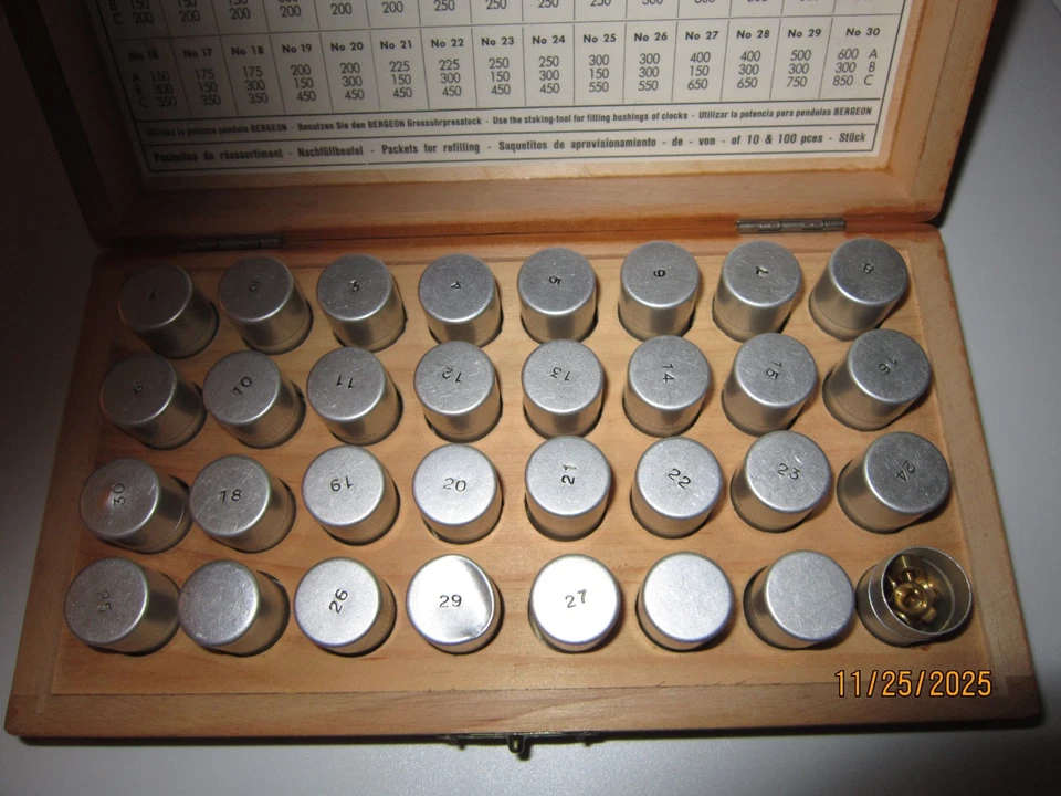 Bergeon 30089 Assortment of 750 Hard Brass Bushings for alarm clocks regulators - Image 2 of 3