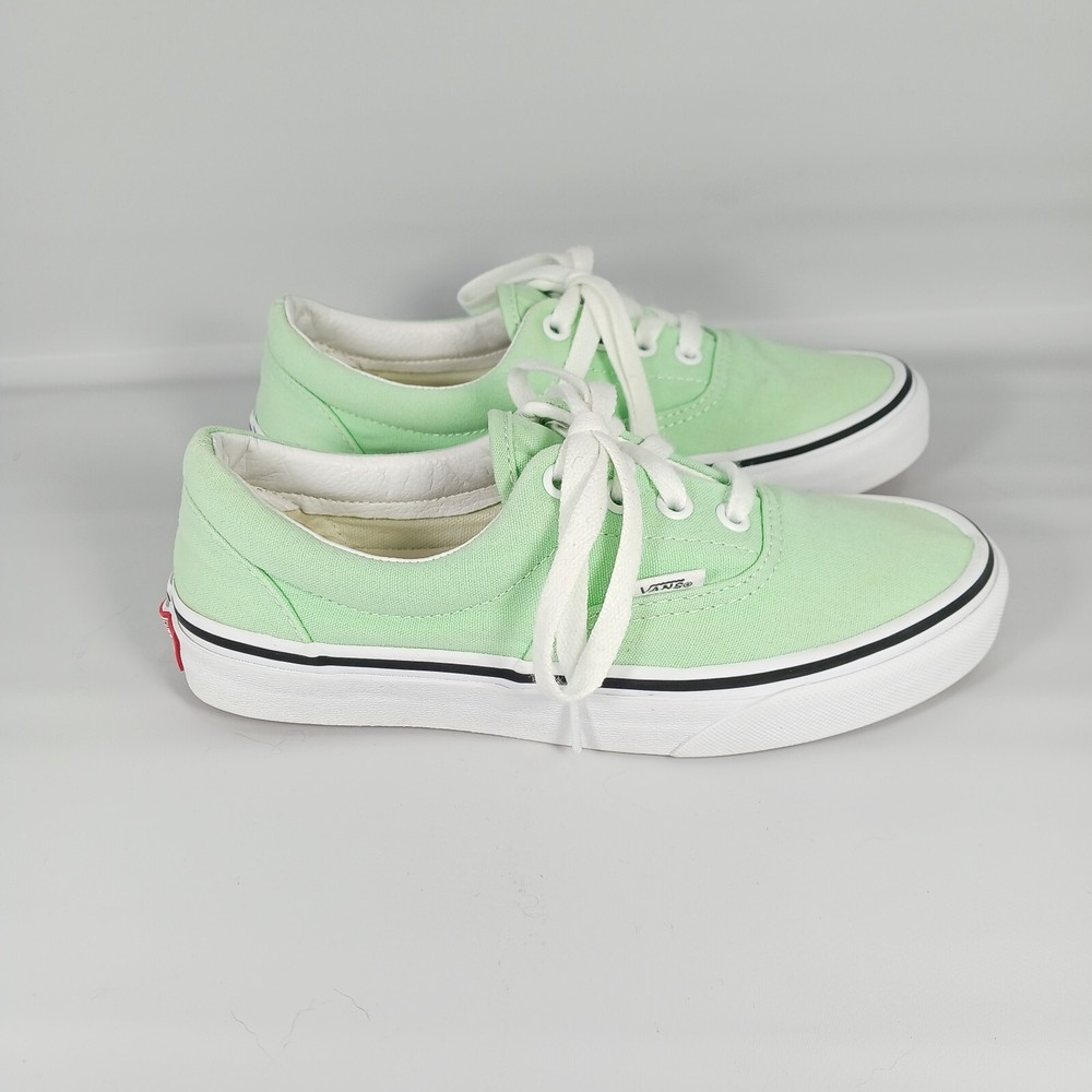 VANS Authentic Green Shoes, Men Size 4, Women Size 5.5, UK Size 3, EUR Size 35 VANS Authentic Green Shoes, Men Size 4, Women Size 5.5, UK Size 3, EUR Size 35