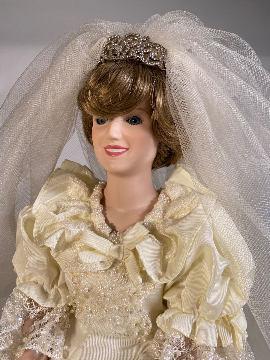 princess diana doll in wedding dress Wedding Gown Princess Diana Bride Doll Franklin Mint Princess Diana Doll Porcelain Wedding/Bride Doll