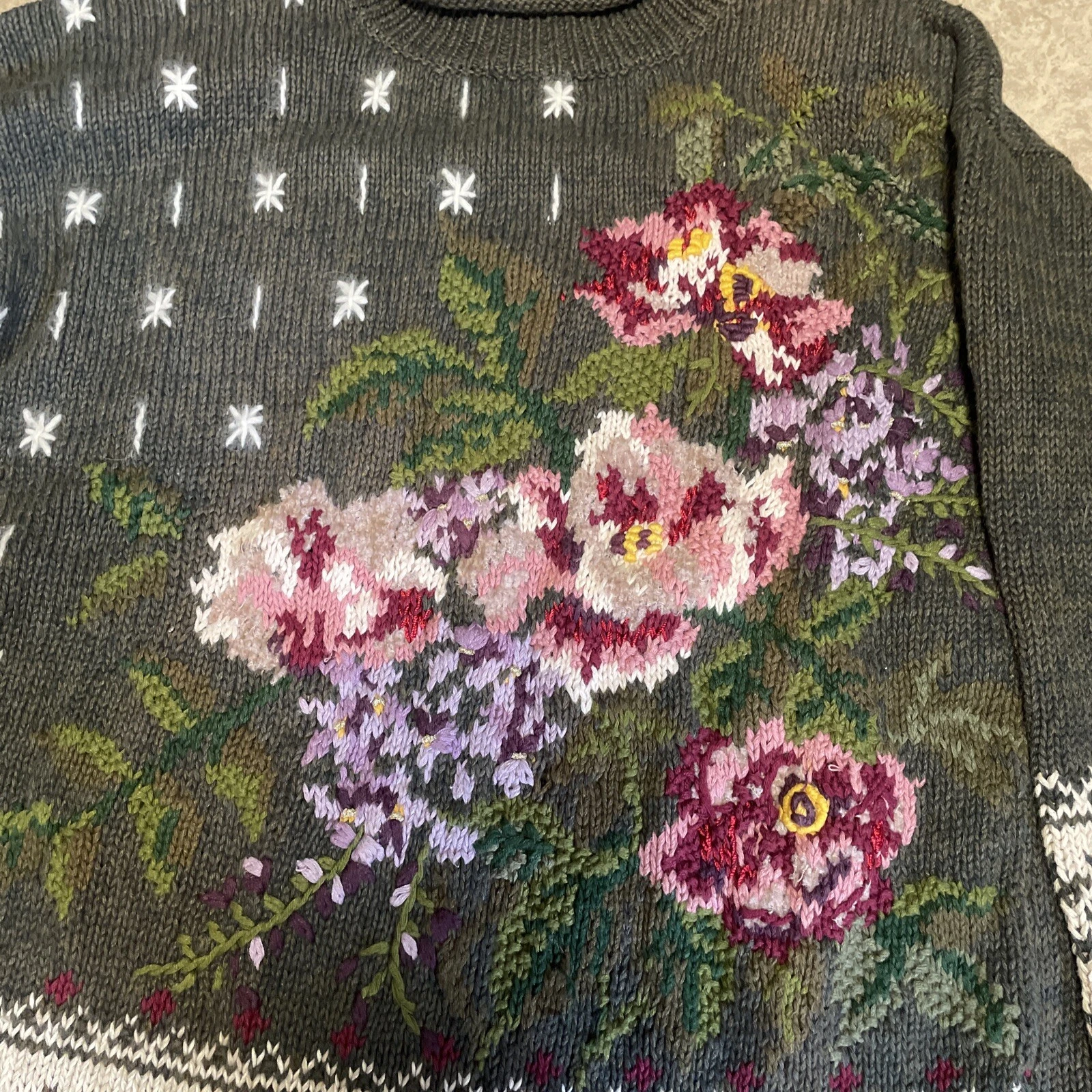 VINTAGE Tiara Christmas Sweater Women’s M/L