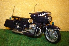 1:24 Moto Guzzi 750 V7 Carabineri Blau 1966 DE AGOSTINI 02692