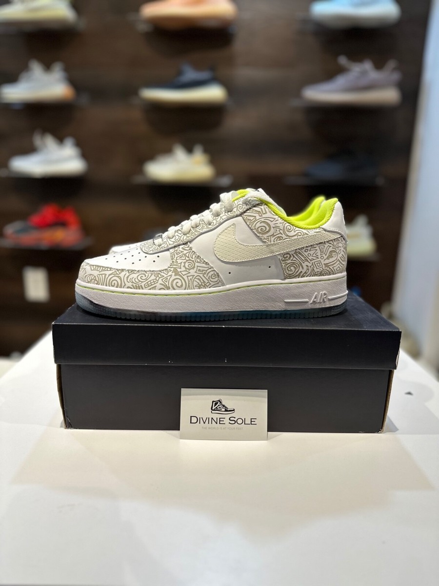 Men's Size 10 Nike Air Force '07 LE Doernbecher 349440-111