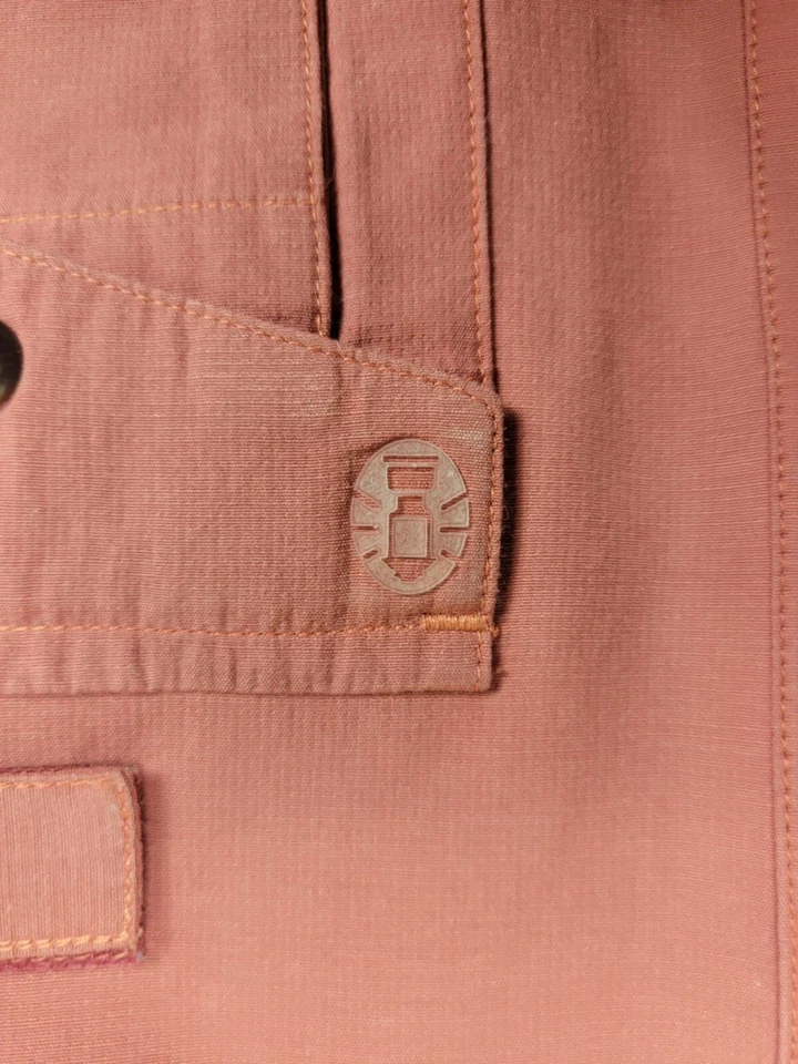 Coleman Men's Short Sleeve Shirt Size Medium Salmon Vented - Image 3 of 4