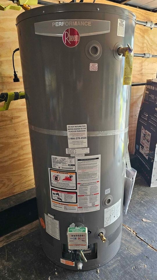 Rheem 75 Gallon, 75,000 BTU Gas Water Heater XG75T06ST76UO- dented
