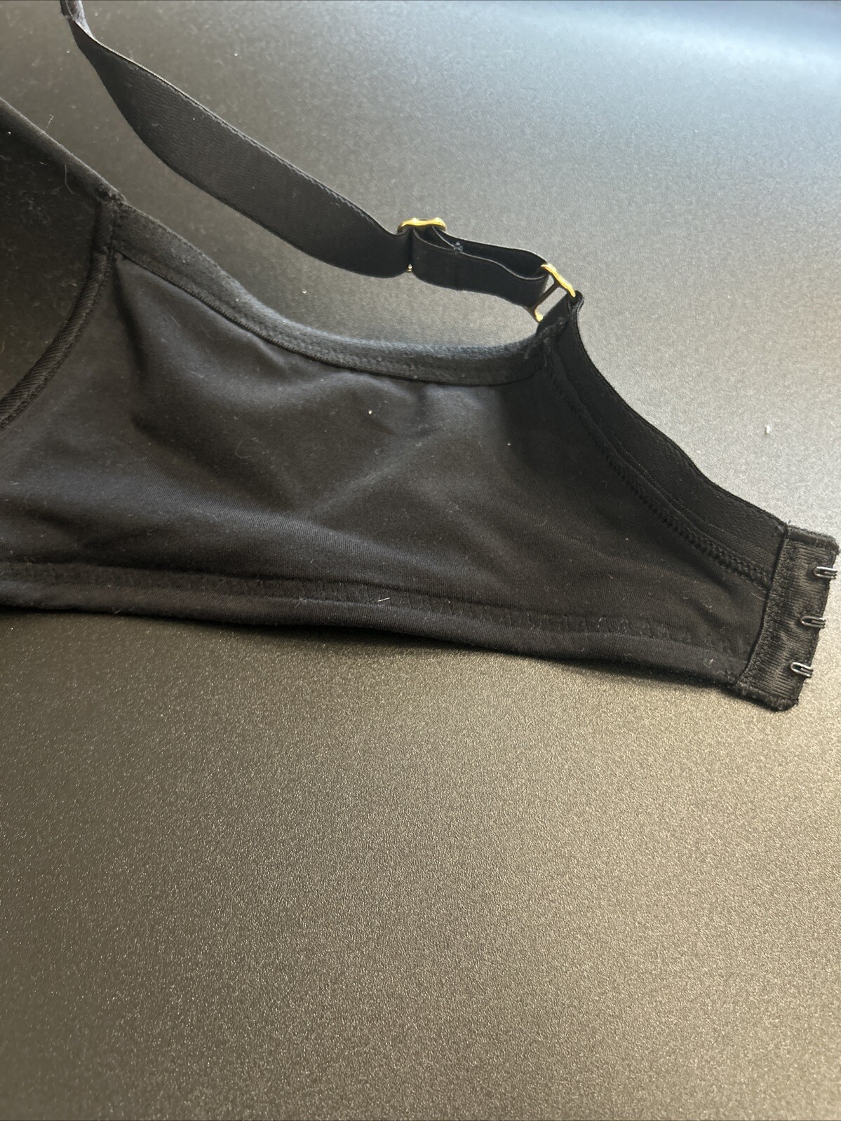 FILA Reggiseno senza fili abbracciabile Soma taglia 38D t shirt nero massiccio foderato modellato