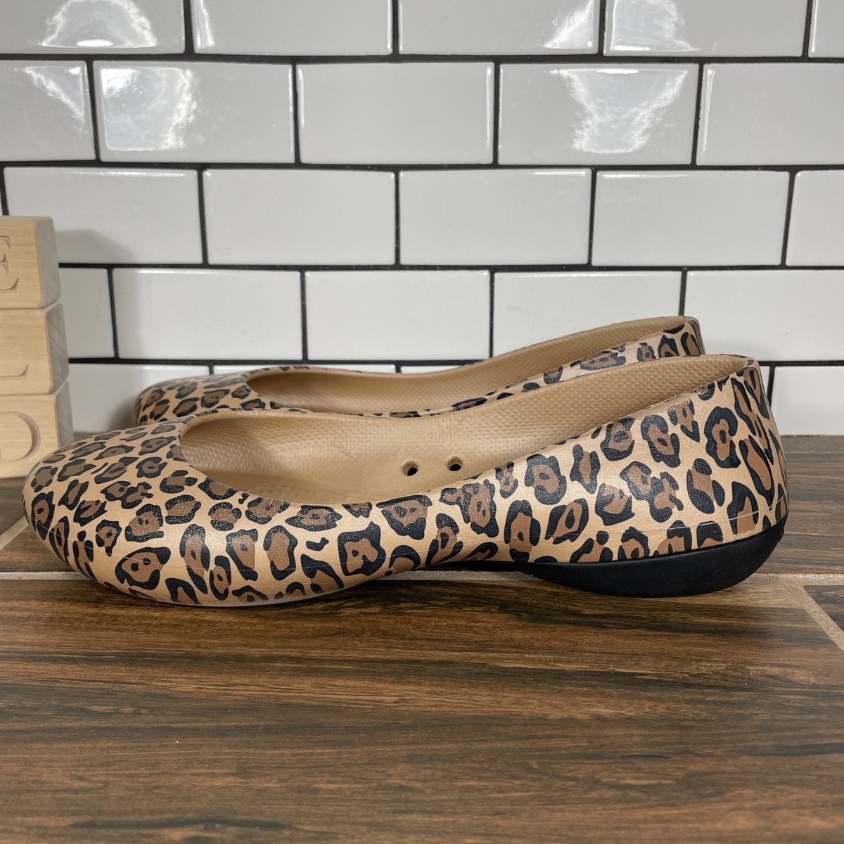 Crocs Wiona Womens Size Shoes Gold Black Leopard Print Slip On