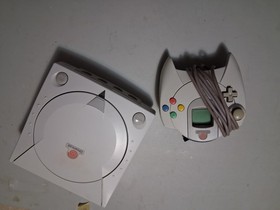 Vintage Sega Dreamcast HKT-3020 w/ Controller Memory Cards Tested Works