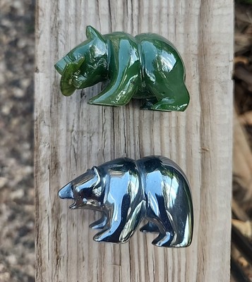 2 Hand Carved Miniature Bear Canadian Nephrite Jade W/ Fish & Hematite 1.25 x 2''