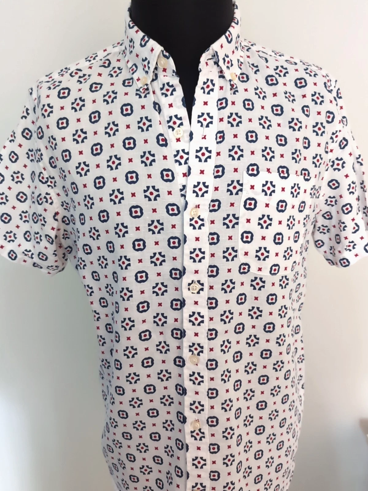 Gap Mens 100% LinenGeometric Pattern Short Sleeve Button-Up Shirt NWOT