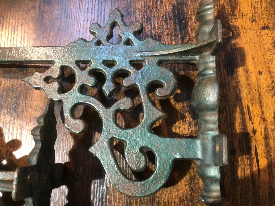 Vintage Cast Iron Wall Hanging Brackets - Image 2 of 4