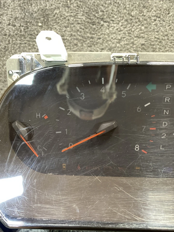 1997-1998 Lexus ES300 Speedometer Instrument Gauge Cluster 260k OEM 83800-33160 - Image 2 of 4