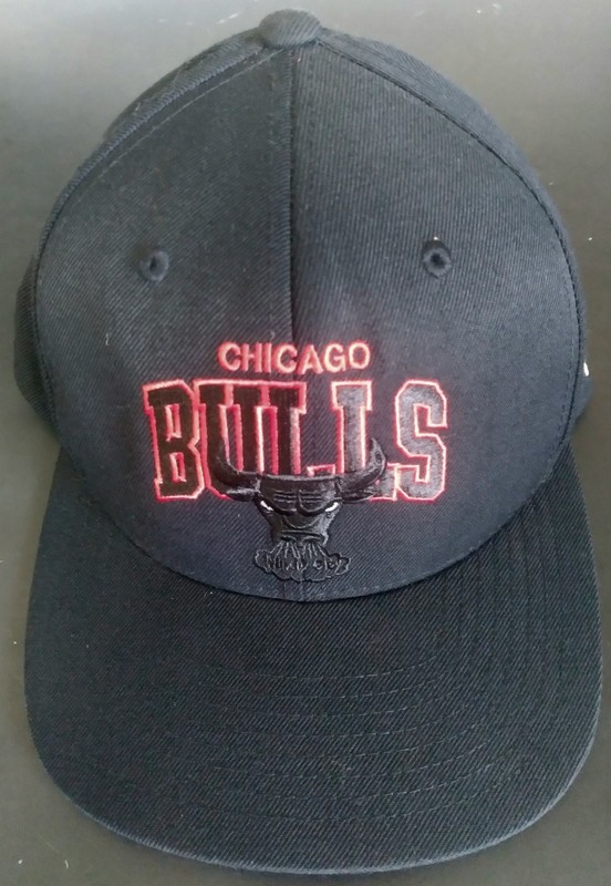 Mitchell And Ness Retro Chicago Bulls Snapback Hat Black And Red 