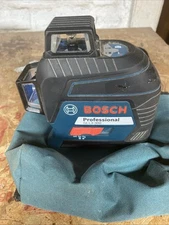 Bosch 360⁰ Green Beam Laser Level Self Leveling With Case Model GLL3-300G